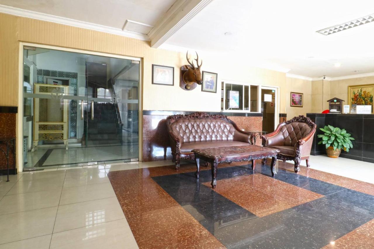 Hotel Tanjung Surabaya Luaran gambar