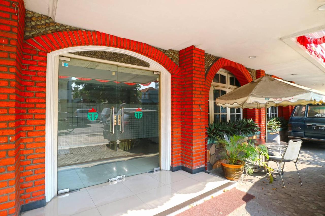 Hotel Tanjung Surabaya Luaran gambar